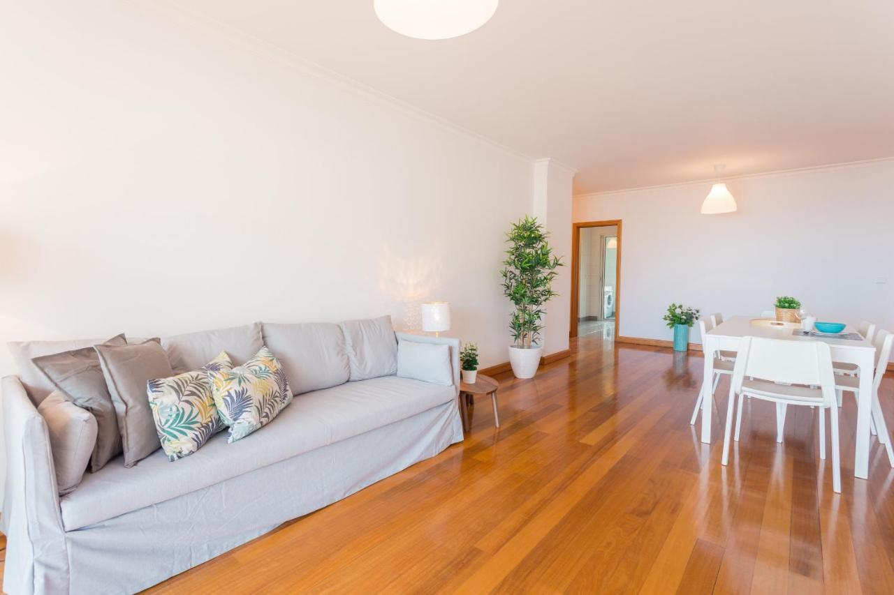Flh Funchal Sea View Apartment With Pool Bagian luar foto
